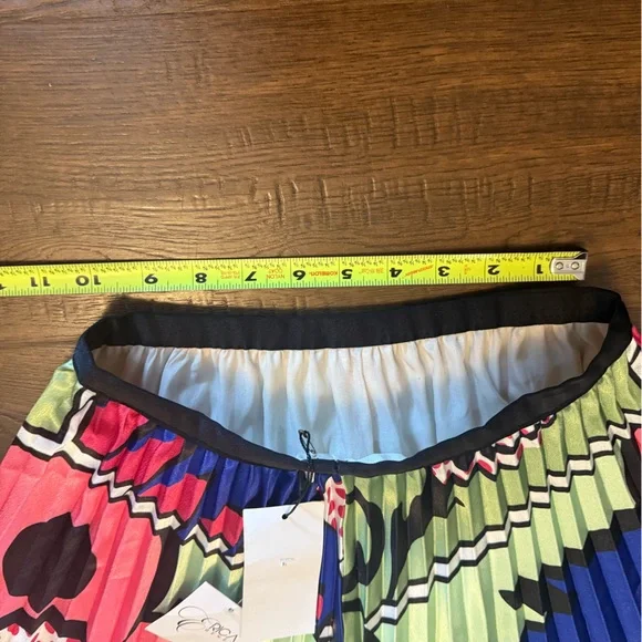 Boutique Pop Art Pleated Teacher Skirt Sesame Street Inspired NWT - Picture 6 of 8